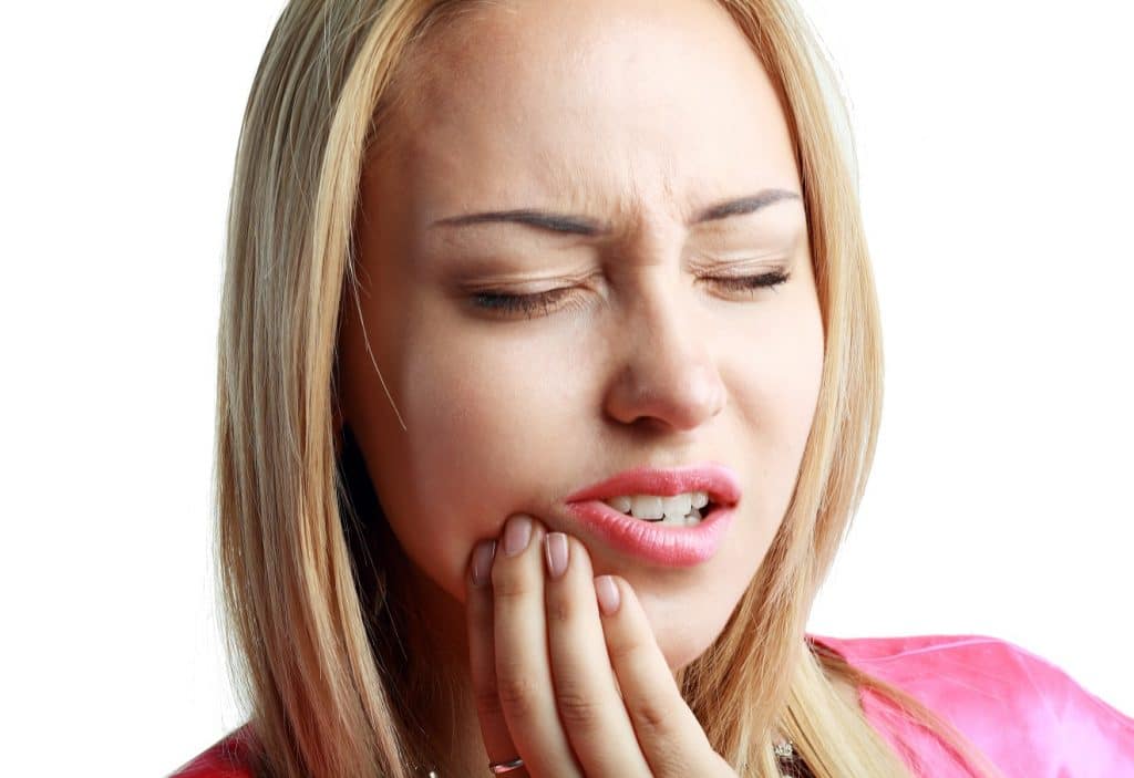 do-your-teeth-feel-increasingly-more-sensitive-pella-ia